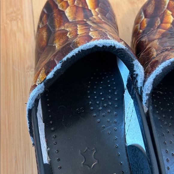 Dansko Patent Leather Slip On Clogs size Women’s
39, nurse clogs - Picture 5 of 8